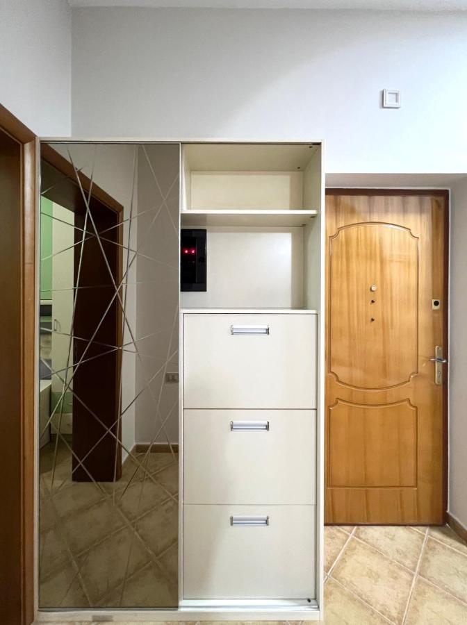 Sunkissed Centre Apartment Wlora Zewnętrze zdjęcie